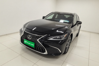 雷克萨斯ES 2022款 200 卓越版