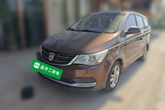 宝骏730 2016款 1.5L 手动标准型 7座