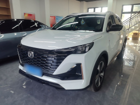 长安CS55PLUS 2022款 第二代 1.5T DCT尊贵型