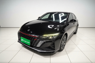 东风风神 奕炫MAX 2021款 1.5T 超炫潮爸版