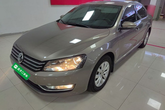 大众 帕萨特 2015款 1.8TSI DSG尊荣版