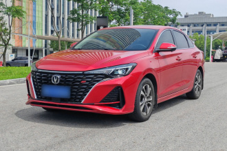 长安 逸动 2022款 PLUS 蓝鲸NE 1.4T GDI DCT尊贵版