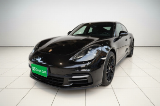 保时捷 2017款 Panamera 4 行政加长版 3.0T