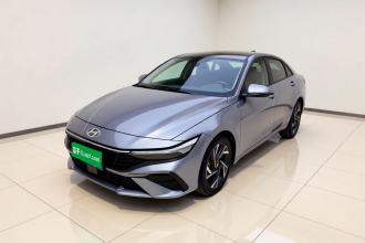 现代 伊兰特 2023款 1.5L CVT LUX尊贵版