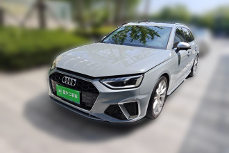 奥迪A4(进口) 2021款 Avant 先锋派 40 TFSI 时尚动感型