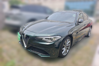 阿尔法·罗密欧 Giulia朱丽叶 2021款 2.0T 280HP 豪华版