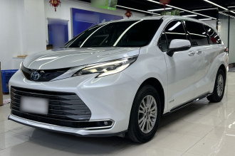 丰田 赛那SIENNA 2021款 2.5L混动 尊贵版