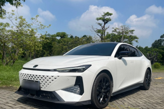 长安UNI-V 2024款 1.5T 尊贵型