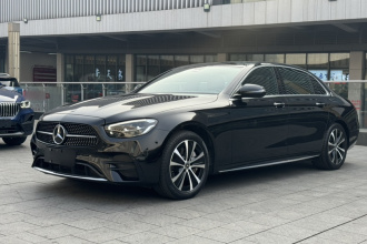 奔驰E级新能源 2022款 改款 E 350 e L 插电式混合动力运动轿车
