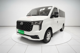 上汽大通MAXUS 新途V80 2024款 傲运通 6MT 短轴超低顶127Ps 5/6座