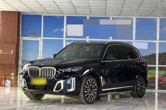 宝马X5 2023款 xDrive 40Li M运动套装