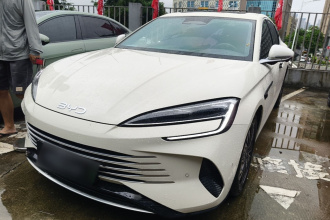 比亚迪 海豹07 DM-i 2025款 智驾版 DM-i 1.5T 125km 旗舰型