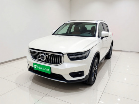 沃尔沃XC40 2021款 T4 四驱智远豪华版