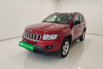 Jeep 指南者(进口) 2012款 2.0L 两驱运动版
