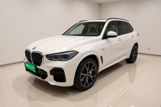 宝马X5 2022款 改款 xDrive 40Li M运动套装