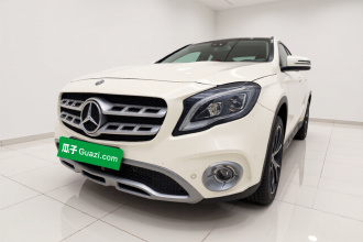 奔驰GLA 2017款 GLA 220 4MATIC 时尚型