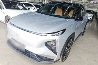 吉利银河 银河L7 2025款 EM-i 115km 探索+版