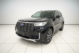 福特 探险者 2024款 2.3T EcoBoost 四驱钛金版 6座