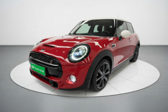 MINI 2019款 2.0T COOPER S 艺术家 五门版