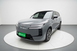 腾势N8L 2025款 旗舰型