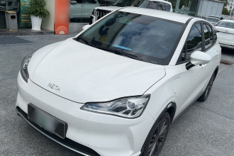 哪吒汽车 哪吒V 2022款 潮 400 Lite