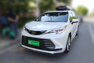 丰田 赛那SIENNA 2024款 2.5L混动 尊贵版