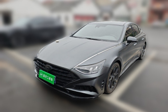 现代 索纳塔 2022款 380TGDi 自动20周年纪念款