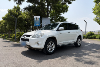 丰田 RAV4荣放 2011款 2.4L 自动四驱至臻版