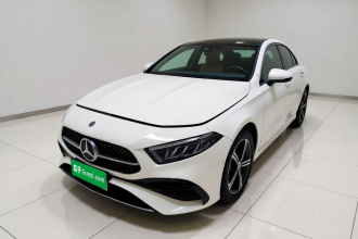 奔驰A级 2023款 A 200 L 时尚型