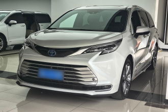 丰田 赛那SIENNA 2021款 2.5L混动 铂金版