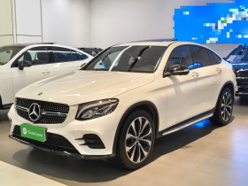 奔驰GLC轿跑 2019款 改款 GLC 260 4MATIC 轿跑SUV