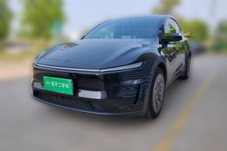 特斯拉 Model Y L 2025款 长续航全轮驱动版