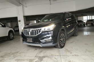 中华V6 2018款 1.5T 手动豪华型