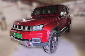 北京越野 北京BJ40 2020款 2.0T 自动四驱城市猎人版至尊型