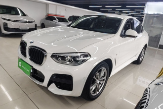 宝马X4 2021款 xDrive 25i M运动套装