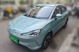 哪吒汽车 哪吒V 2021款 长续航娱乐版