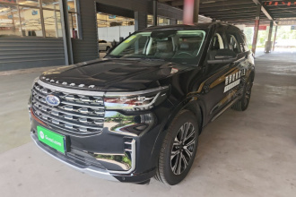 福特 探险者 2024款 2.3T EcoBoost 四驱钛金版 6座