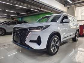 奇瑞 瑞虎8 PRO新能源 2023款 冠军版 1.5T 100km 荣耀版