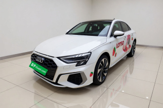 奥迪A3 2023款 改款 A3L Limousine 35 TFSI 时尚运动型