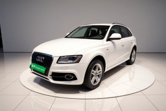 奥迪Q5 2018款 典藏版 40 TFSI 技术型