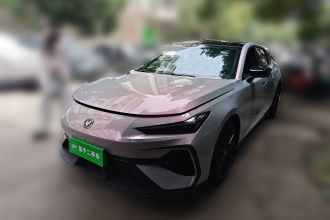 长安UNI-V 2025款 第三代 1.5T 500Bar尊贵型