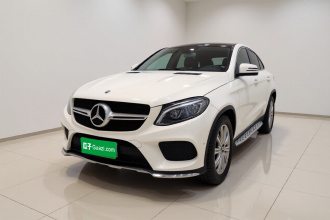 奔驰GLE轿跑 2018款 GLE 320 4MATIC 轿跑SUV