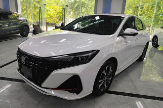长安 逸动 2022款 PLUS 蓝鲸NE 1.4T GDI DCT尊贵版