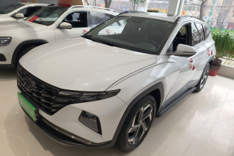 现代 2023款 途胜L 1.5T 自动两驱DLX豪华版