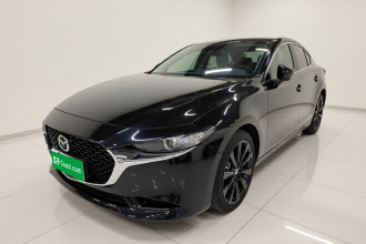 马自达3 昂克赛拉 2022款 2.0L 自动质雅黑曜版