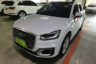 奥迪Q2L 2021款 35 TFSI 时尚致雅型
