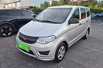 五菱汽车 五菱宏光 2015款 1.5L S 基本型国V