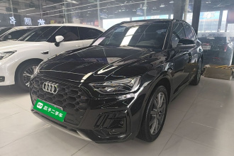 奥迪Q5L 2023款 40T 豪华动感型