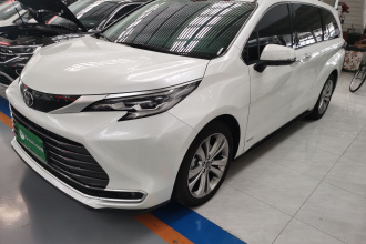 丰田 赛那SIENNA 2024款 2.5L混动 臻享尊贵版