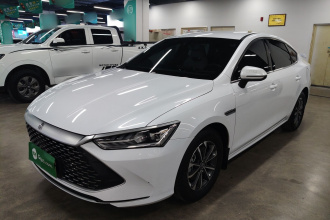 比亚迪 秦PLUS 2023款 冠军版 DM-i 55KM领先型